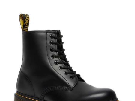 1460Z 11822006 DR MARTEN Online now